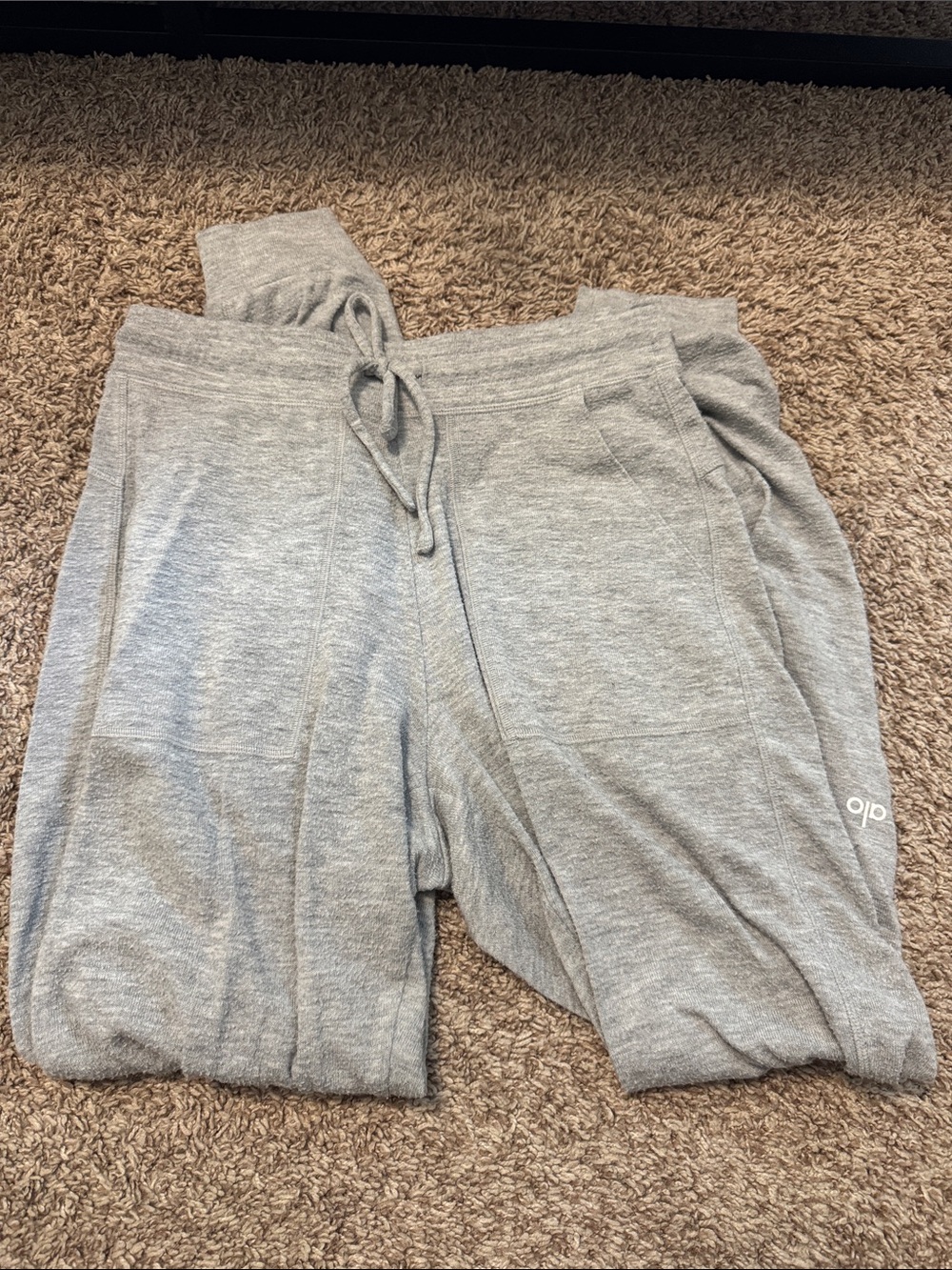 alo women’s jogger